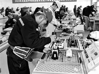 融合创新，以赛促教 数字内容制作服务推动教育教学与技能竞赛的协同发展